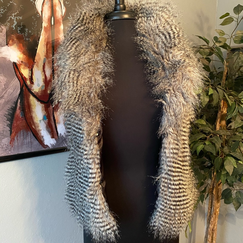 💛 Martin Aston London Faux Fur Vest - Picture 5 of 5